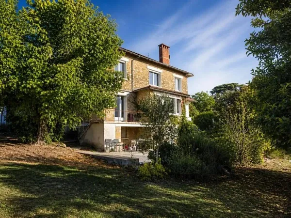 Maison 7 pièces 163 m²
