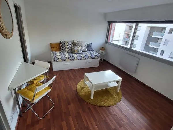 Studio meublé
