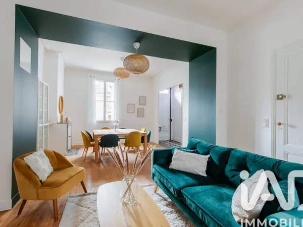 Maison 8 pièces 210 m²