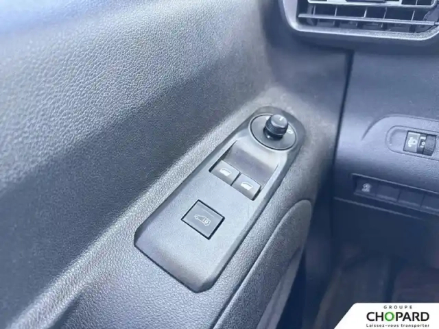 Peugeot Partner fourgon standard 650 kg puretech 110 s&amp;s bvm6 — photo 18