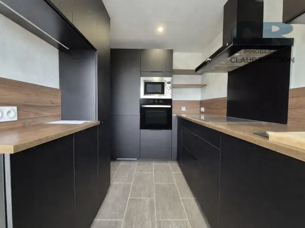Appartement 4 pièces 79 m²