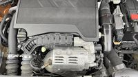 Peugeot 2008 1.2 PureTech 130ch S&S GT — photo 20