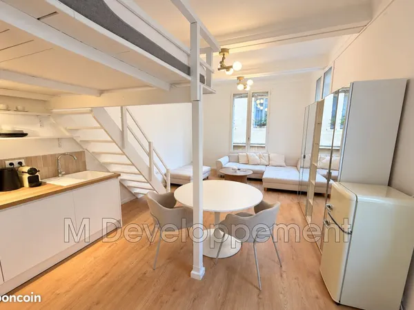 Studio 1 pièce 26 m²