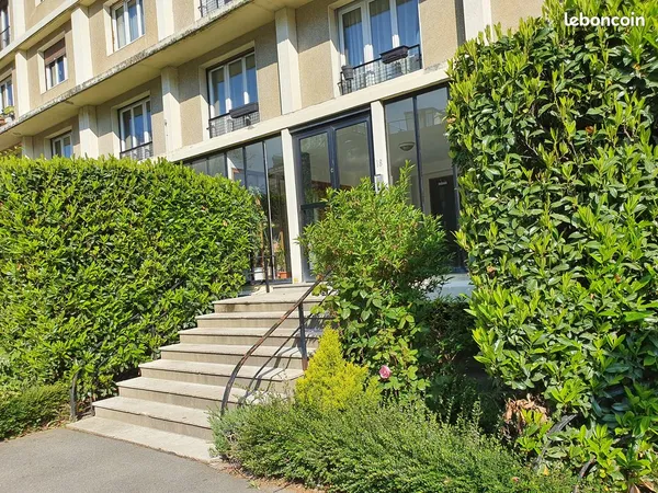 Appartement 3 pièces de 77 m² Boulogne