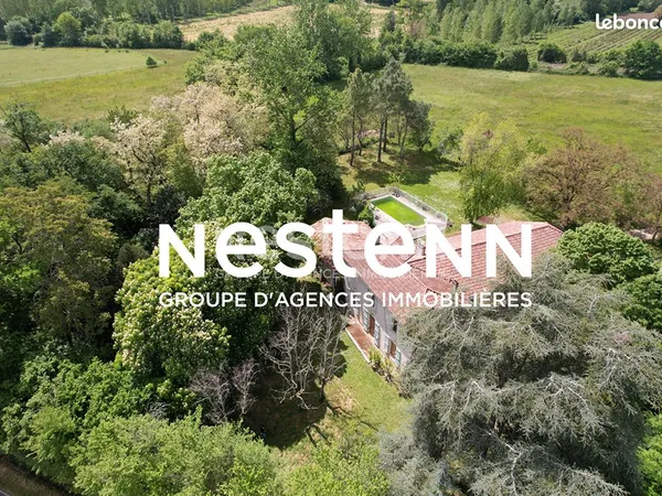 Propriété 6 pièces 294 m²
