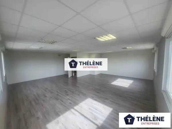 Local professionnel 120 m²