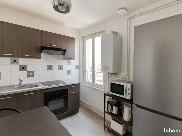 🏠 T3 MEUBLÉ 60 m² - CENTRE DE SAINT-CHAMOND - CALME & PRÊT À VIVRE