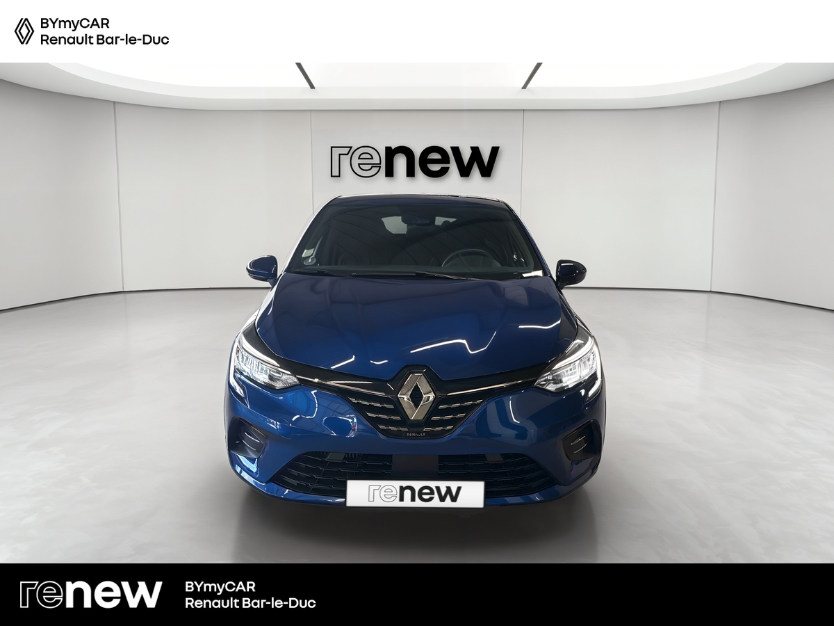 Renault Clio TCe 90 — photo 8