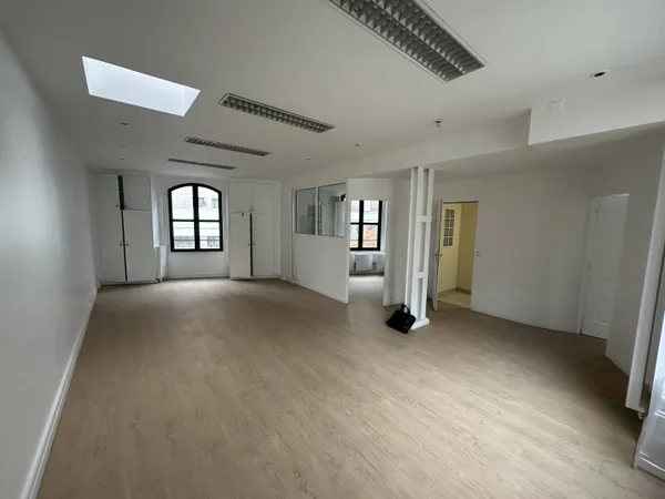 Bureaux 71 m²