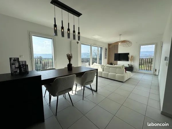 Lumineux 4 pièces 84m²