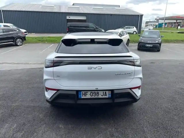Byd Sealion 7 91.3 kwh 530ch awd excellence 5p — photo 4