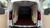 Volkswagen Transporter Van L1 64 kWh 286ch — photo 8