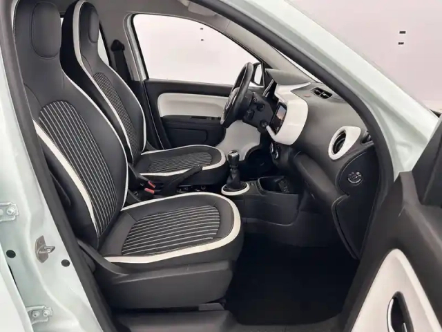Renault Twingo iii tce 95 — photo 23
