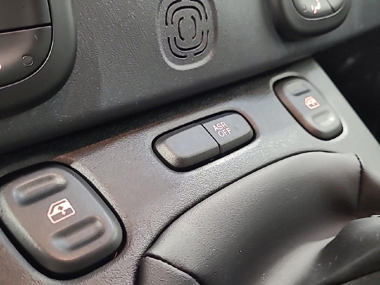 Fiat Panda 1.0 70 ch hybrid bsg s/s cross — photo 20