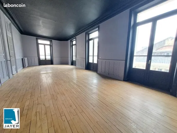Appartement 7 pièces 194 m²