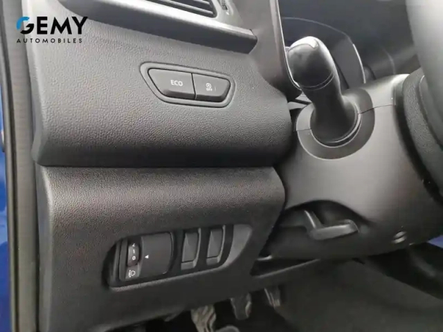 Renault Kadjar tce 140 — photo 32