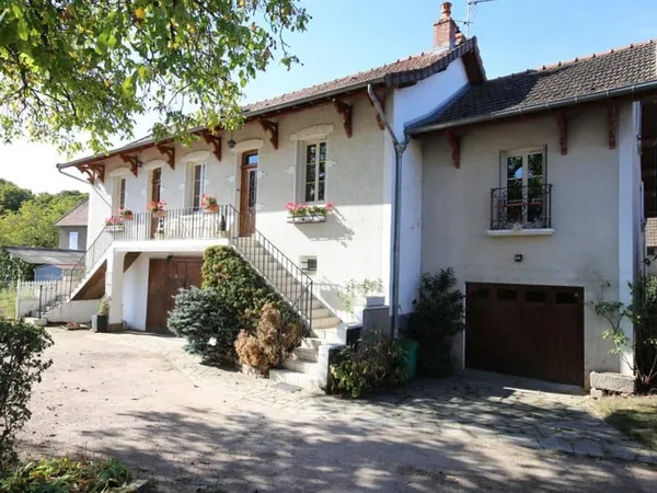 Maison de 168 m² en centre bourg
