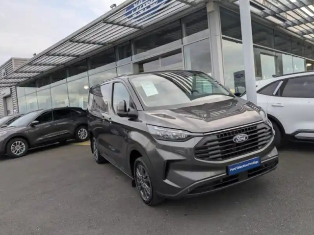 Ford Custom transit  fg 300 l1h1 2.0 ecoblue 150ch limited — photo 2
