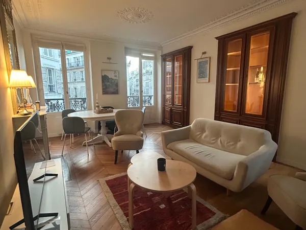 Loue appartement 75m² Paris 9ème - Sous-location mois d'août