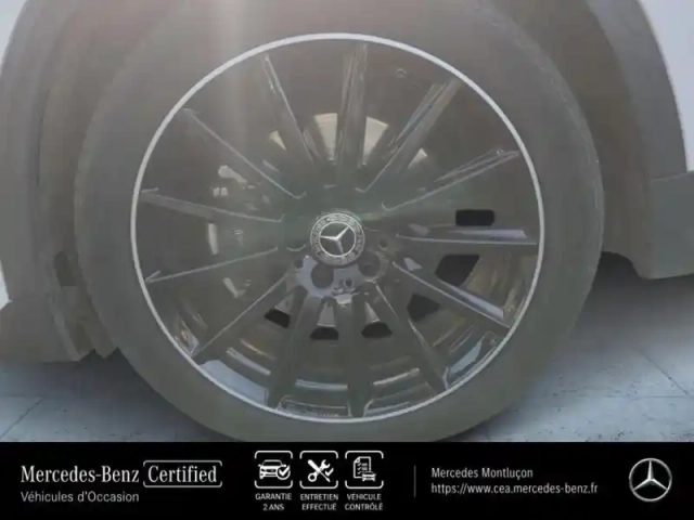 Mercedes Gla 200 d 150ch amg line 8g-dct — photo 12