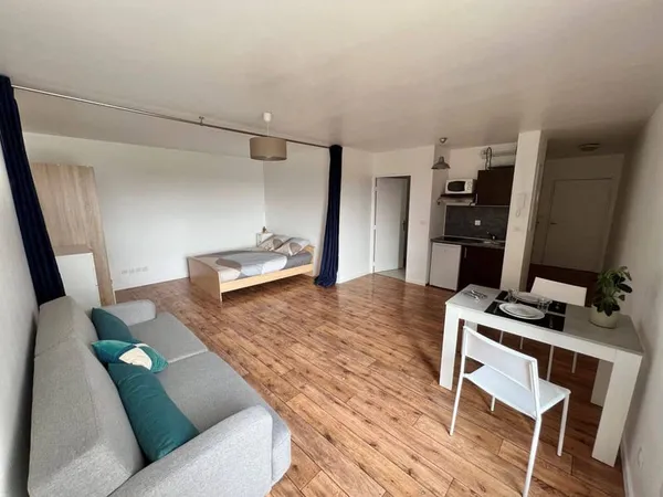 Studio 1 pièce 40 m²