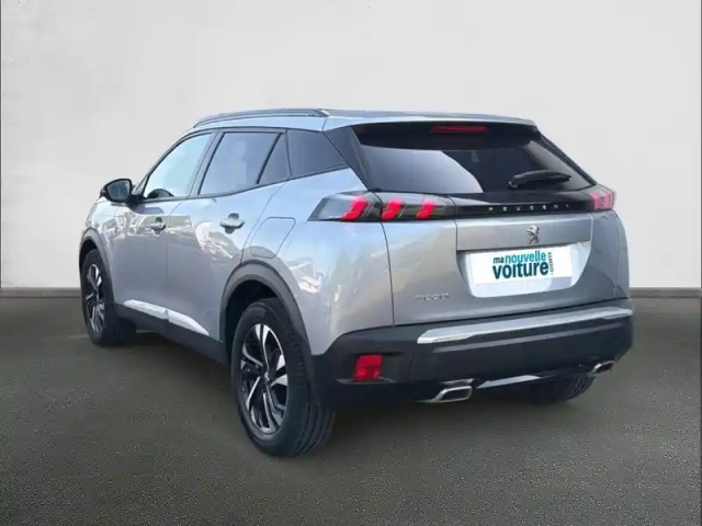 Peugeot 2008 puretech 130 s&amp;s eat8 — photo 7