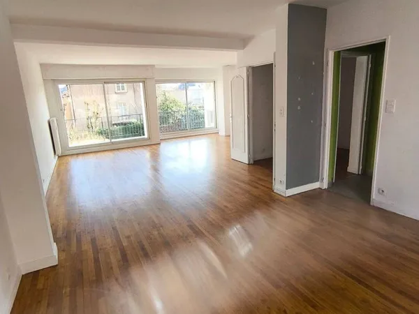 Appartement 5 pièces 147 m²