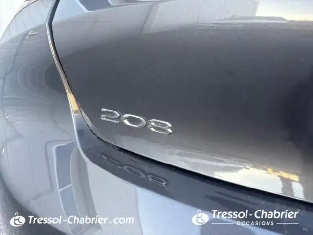 Peugeot 208 puretech 75 s&amp;s bvm5 style — photo 28