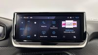 Peugeot 2008 1.2 PureTech 100ch S&S Allure — photo 18