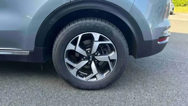 Kia Sportage 1.6 crdi 115 isg 4x2 bvm6 — photo 15
