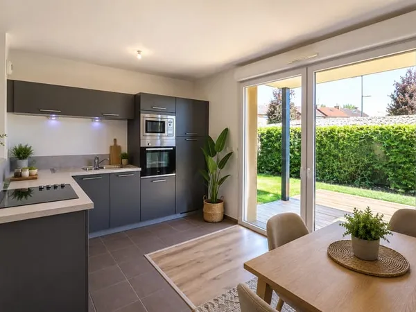 T3 avec jardin privatif de 60m², terrasse, parking privé