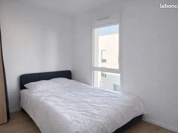 Chambre en colocation haut standing - Cergy-Préfecture - Grande terrasse