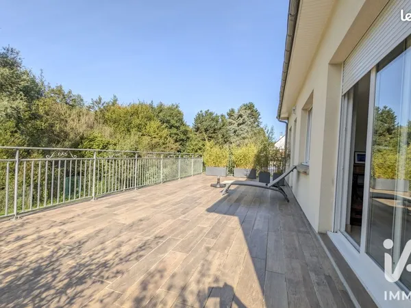Pavillon 6 pièces 159 m²