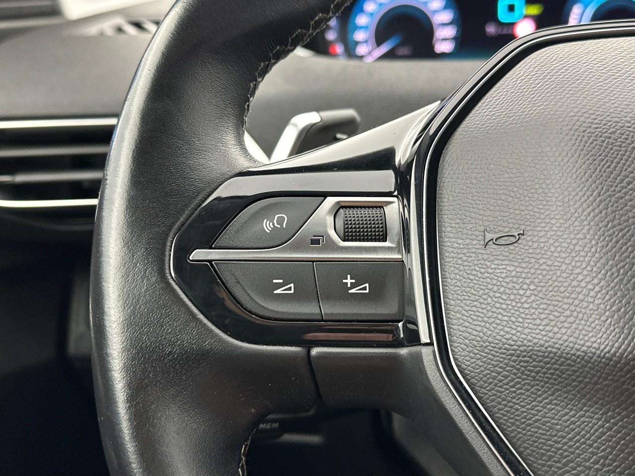 Peugeot 3008 hybrid 225 e-eat8 allure pack — photo 20