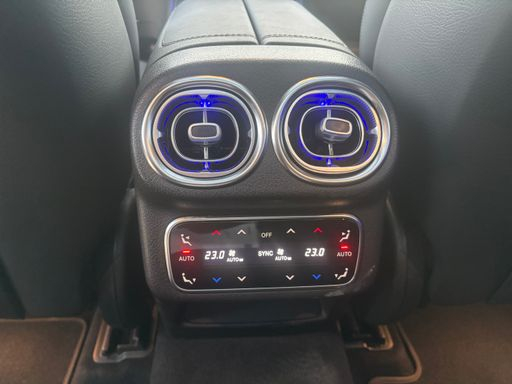 Mercedes Classe GLC 300 de 333 EQ Power 4Matic 9G-Tronic - AMG Line – 2023 – 39085 km – Hybride rechargeable – Boîte Automatique — photo 12