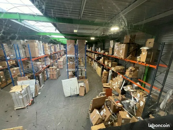 LOCAL D'ACTIVITE 1095 m² GENAS