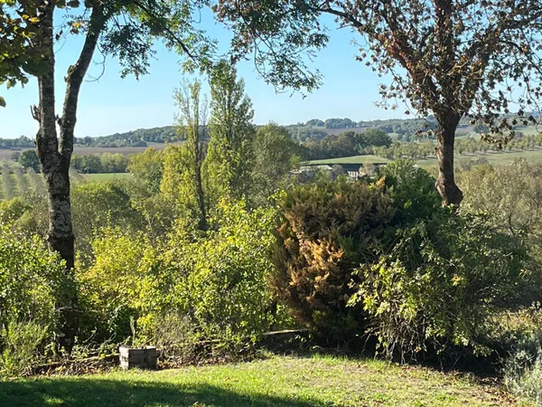 Maison 5 km de Villeréal.