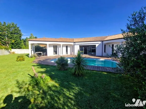 Maison 6 pièces 138 m²