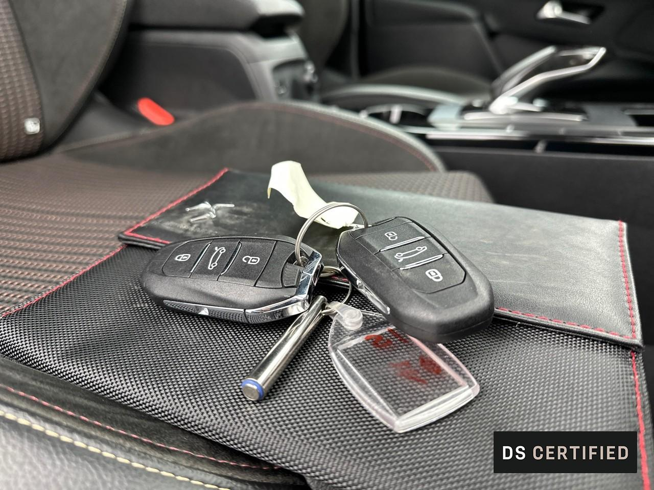 Ds Ds 3 crossback puretech 155 eat8 performance line+ — photo 37