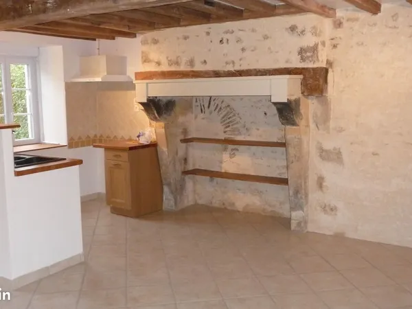 Maison 4 pièces 110m², libre 05/12/2026