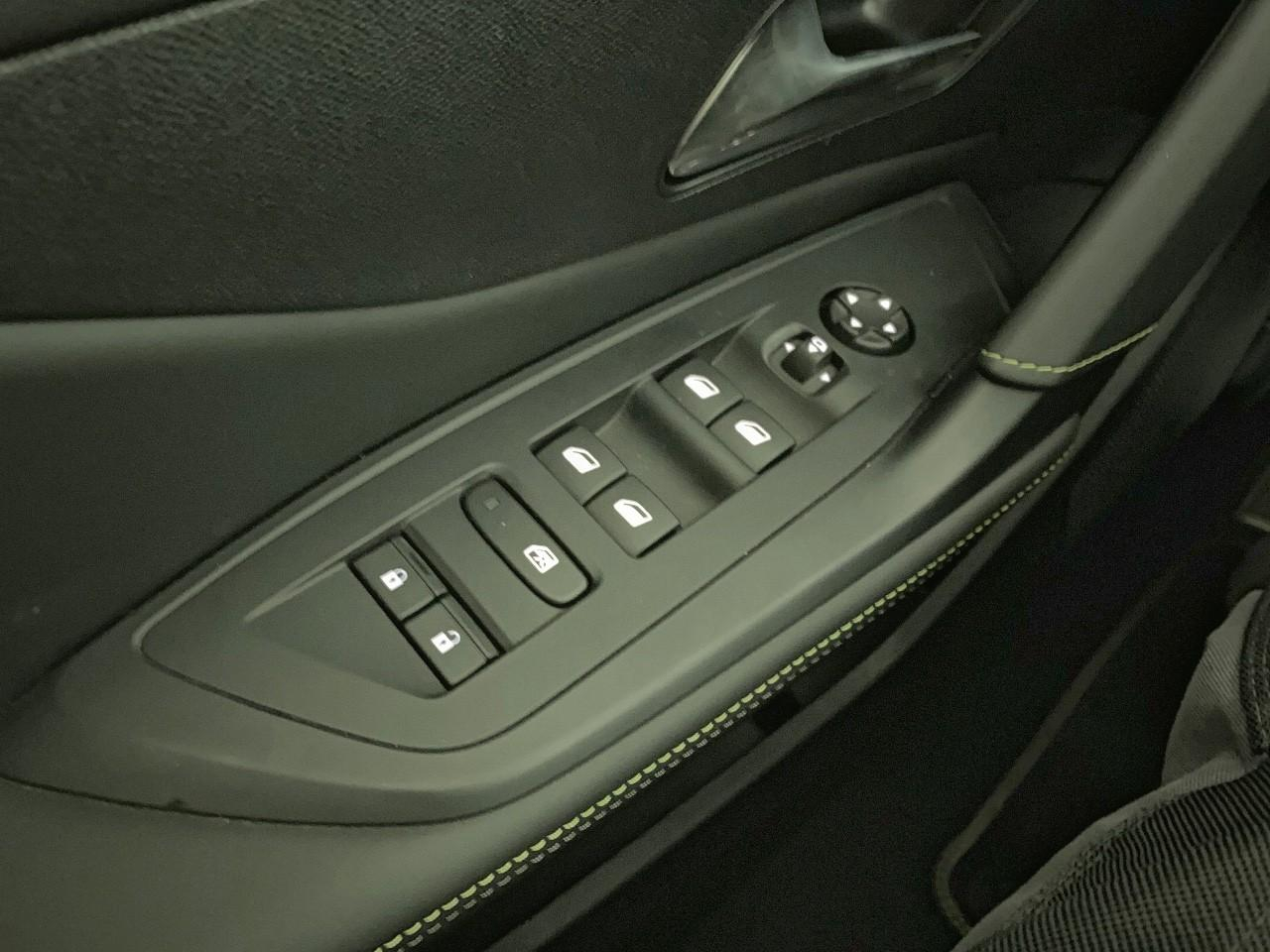Peugeot 408 hybrid 145 e-dcs6 gt — photo 20