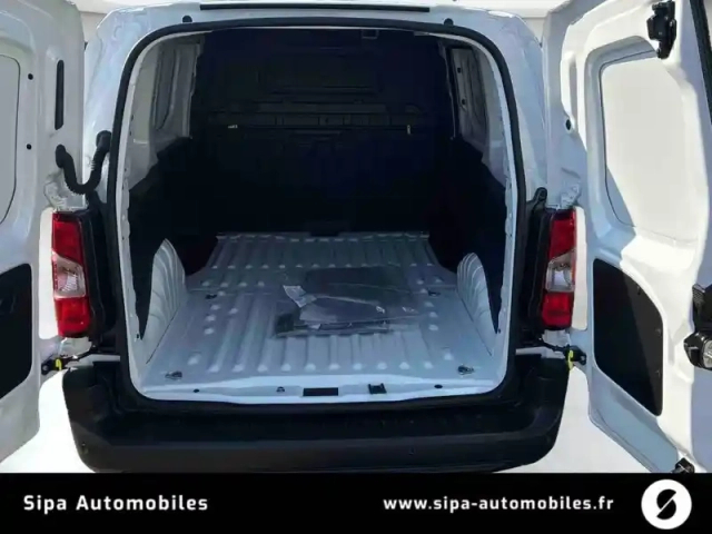 Fiat Doblo fourgon m diesel 100 ch manuelle — photo 10