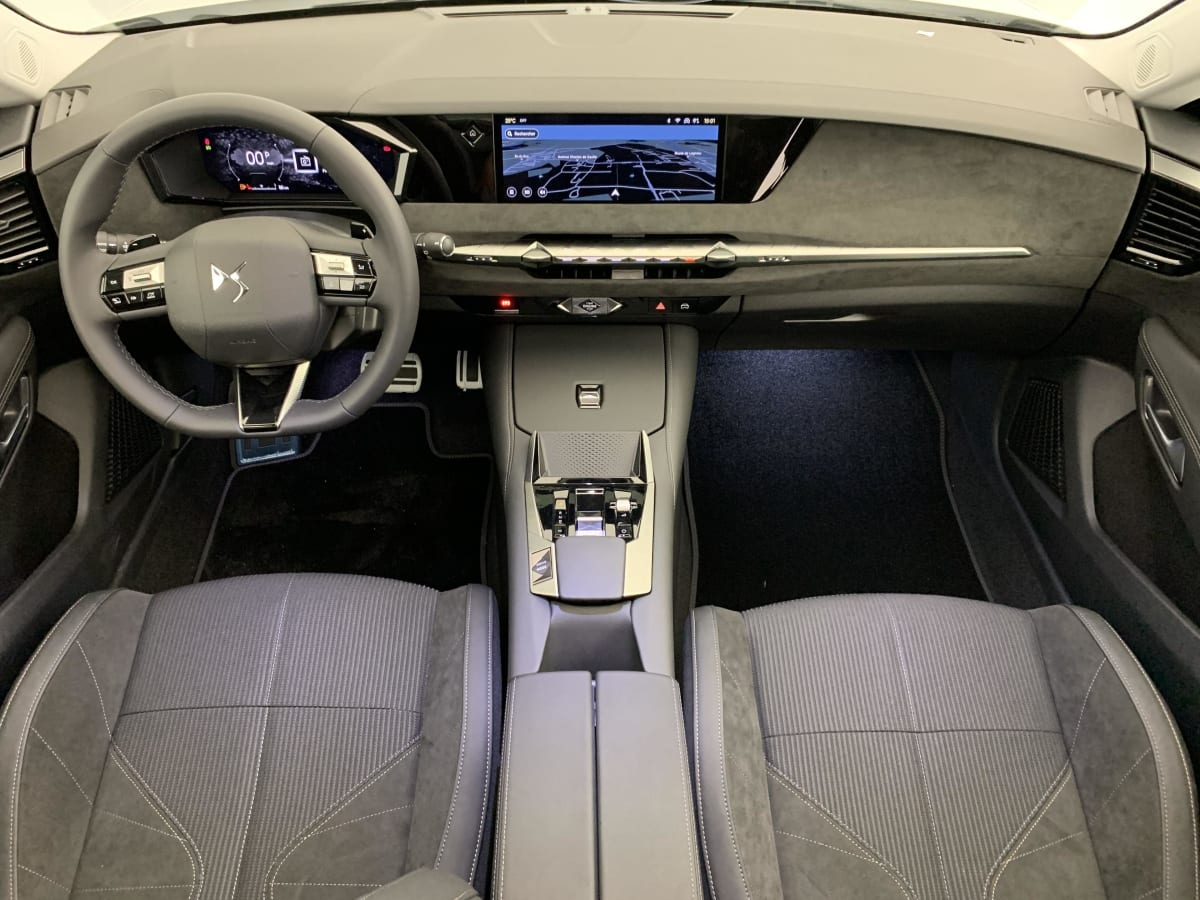 DS N 4 — photo 12