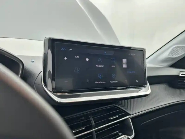 Peugeot 208 puretech 75 s&amp;s bvm5 — photo 60