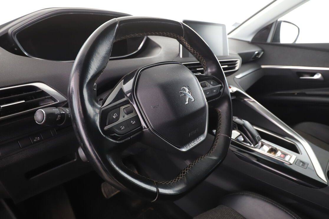 Peugeot 3008 1.6 Blue-HDi Allure Business EAT6 — photo 10