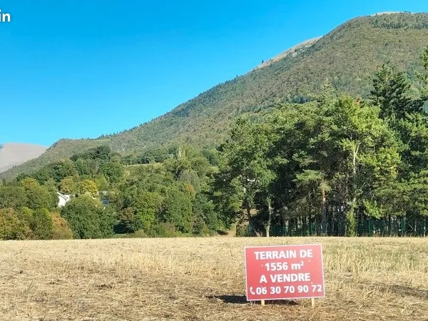 Terrain constructible de plus de 1500 m avec vue sur l'Obiou La Salle en Beaumont