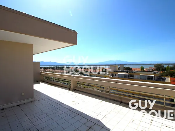 RARE - DERNIER ETAGE ROOFTOP - 30 m² de terrasse VUE MER ET MONTAGNE