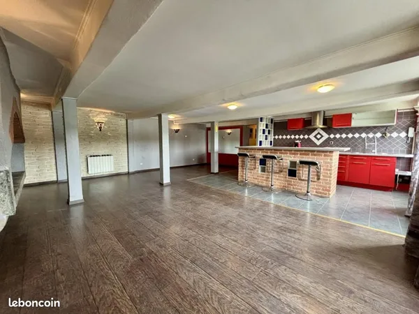 Appartement 3 pièces 102 m²
