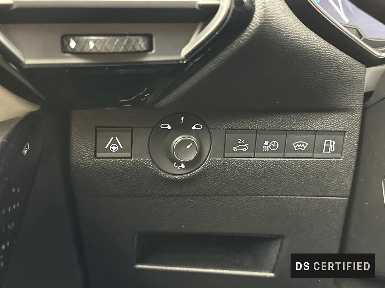Ds Ds 7 crossback hybride rechargeable e-tense 225 eat8 opera — photo 17