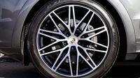 Porsche Cayenne Coupé 3.0 V6 470ch E-Hybrid — photo 6
